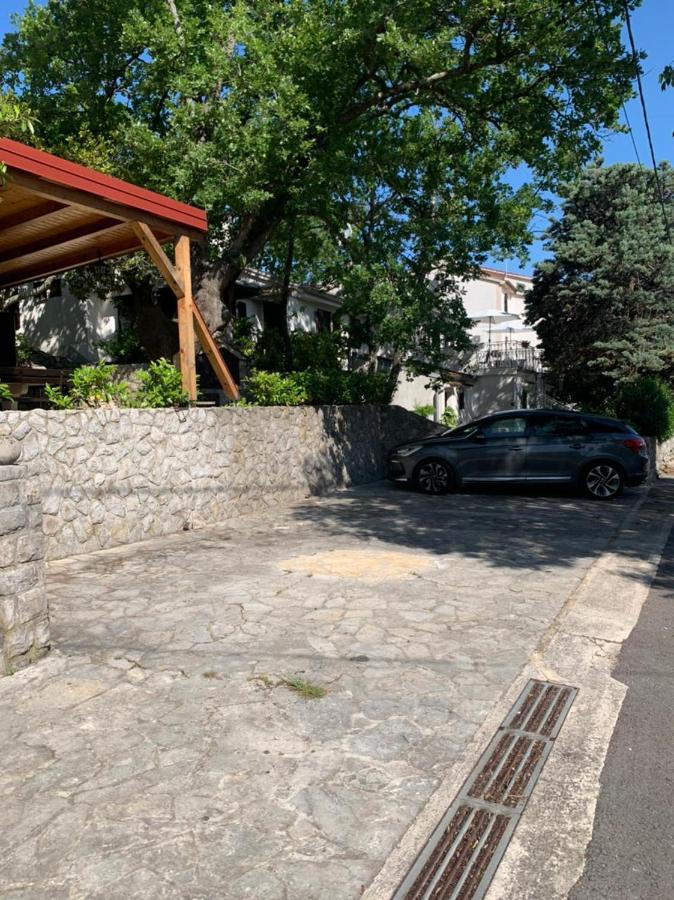 Villa Kuca Za Odmor Giulitta Porat  Exterior foto