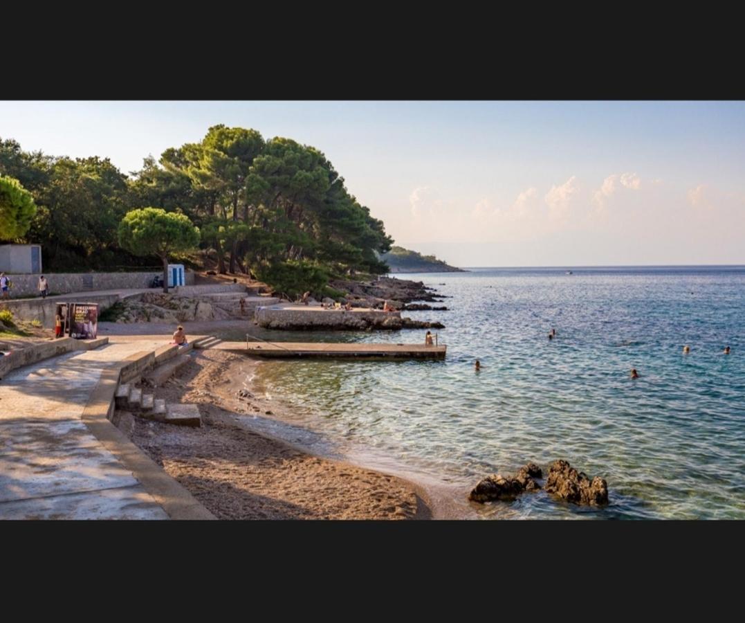 Villa Kuca Za Odmor Giulitta Porat  Exterior foto