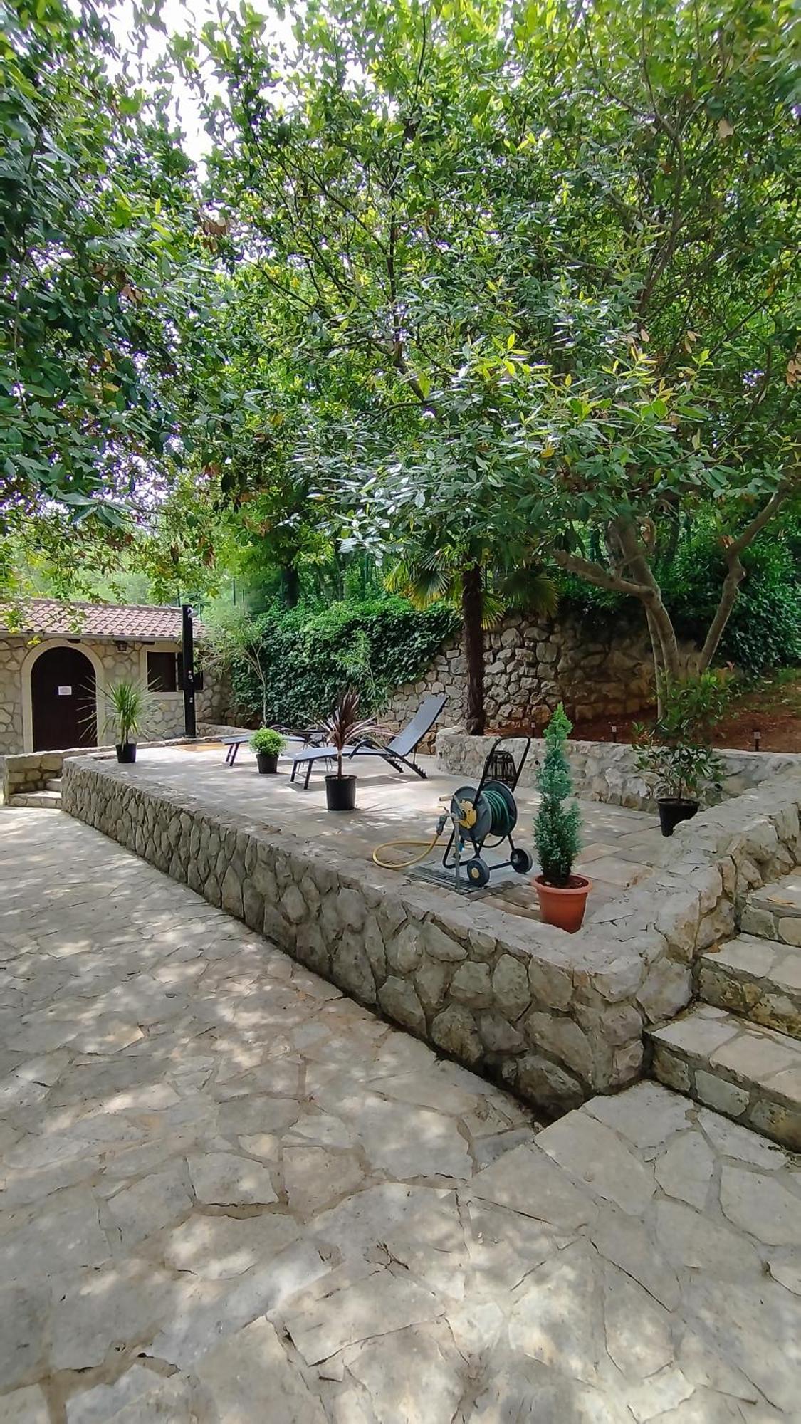 Villa Kuca Za Odmor Giulitta Porat  Exterior foto